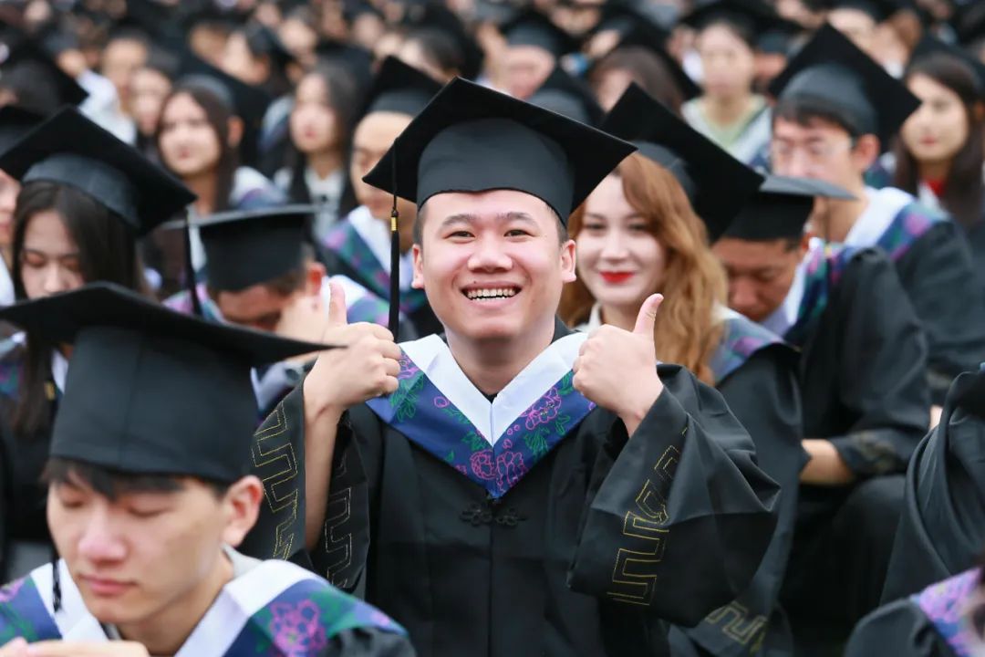 袁芳新疆医科大学图片